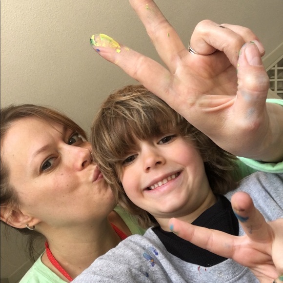 Meet your Posher, Shannon - Picture 3 of 7